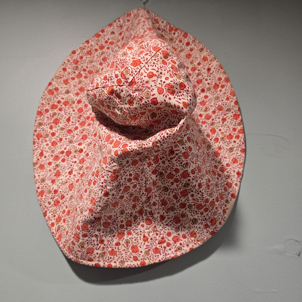 Roberta Roller Rabbit Ditsy Floral Oversized Flop… - image 1